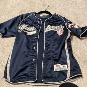 Boys size medium Yankees old school jersey